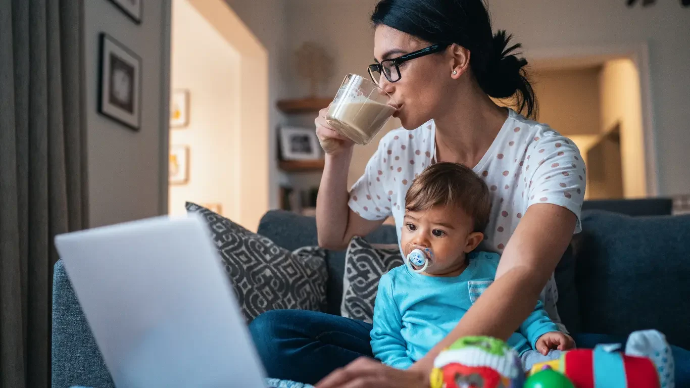 52-Profitable-E-commerce-Niches-for-Stay-at-Home-Moms-Online-Business-Guide.